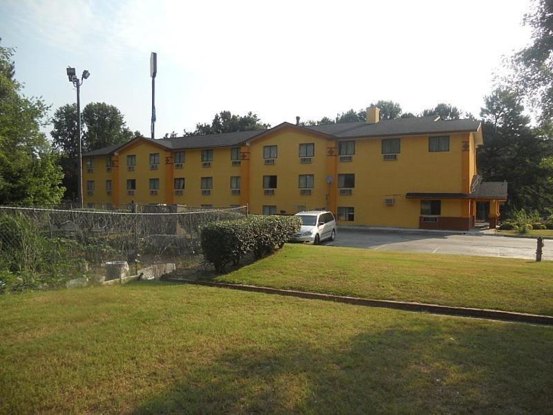 Super Inn Lodge West 외부 사진